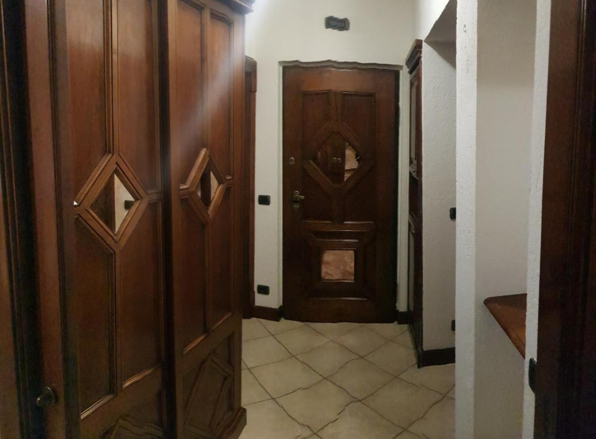 Via Sacco Appartement Aosta Buitenkant foto